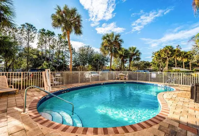 هتل Quality Inn Sarasota I75