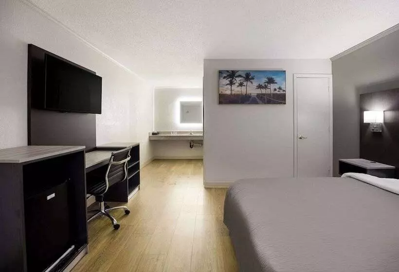 هتل Quality Inn Tallahassee Near University