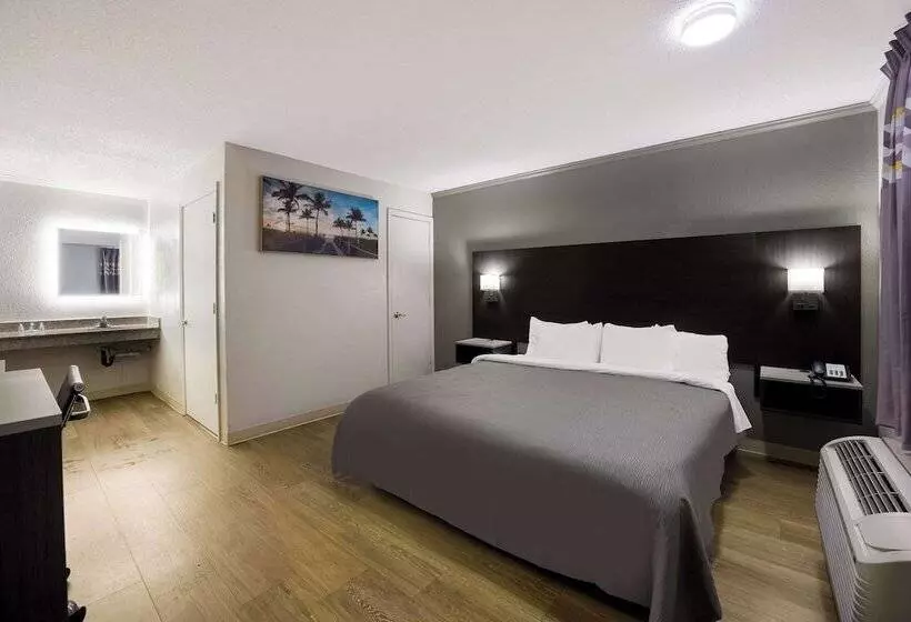 هتل Quality Inn Tallahassee Near University