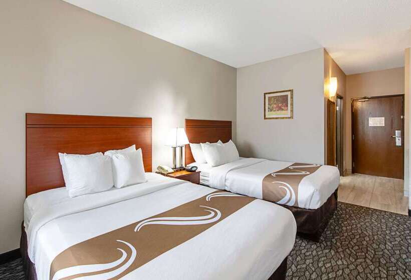 فندق Quality Suites