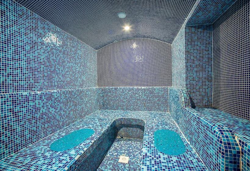 בית מלון כפרי Russ