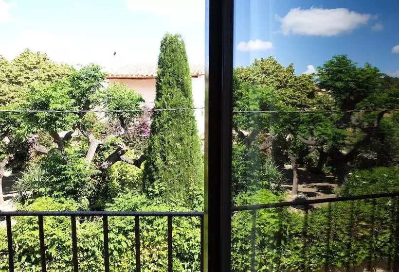 Отель Sant Feliu