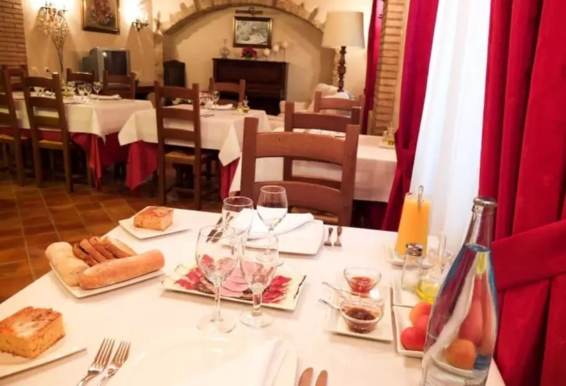 Отель Sant Feliu