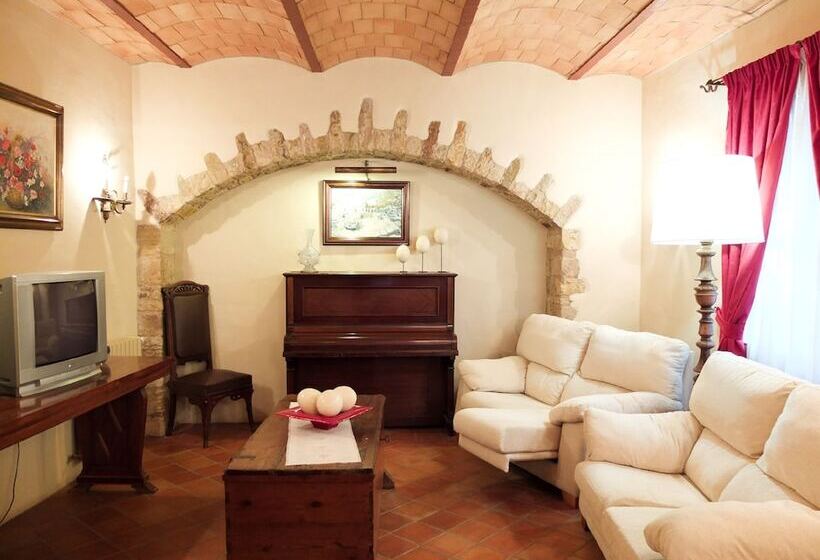 Отель Sant Feliu