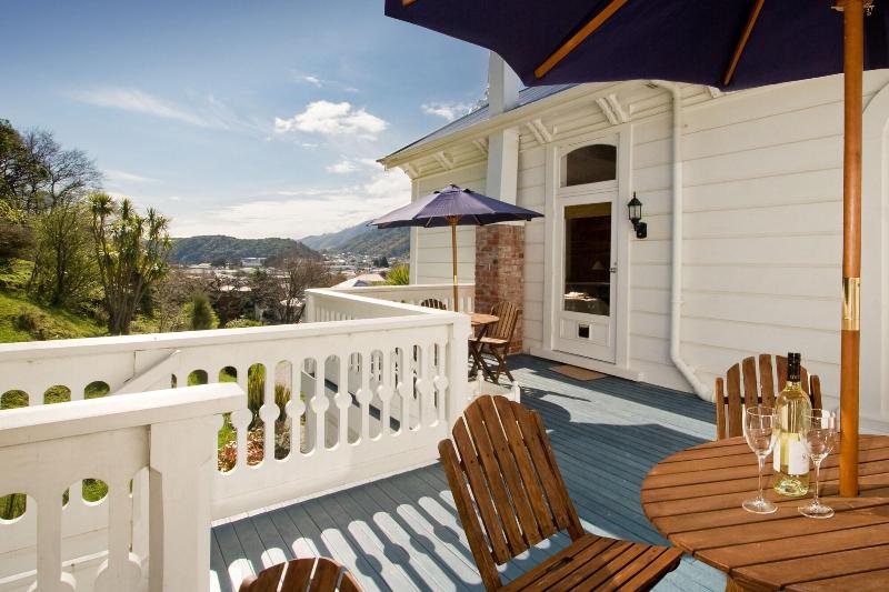 ホテル Sennen House Boutique Accommodation