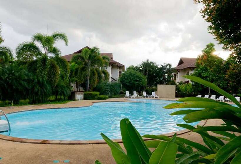 هتل Teak Garden Resort, Chiang Rai