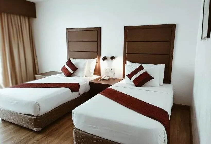 فندق Teak Garden Resort, Chiang Rai