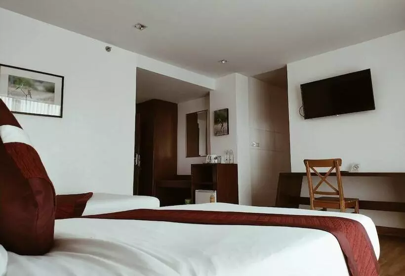 فندق Teak Garden Resort, Chiang Rai