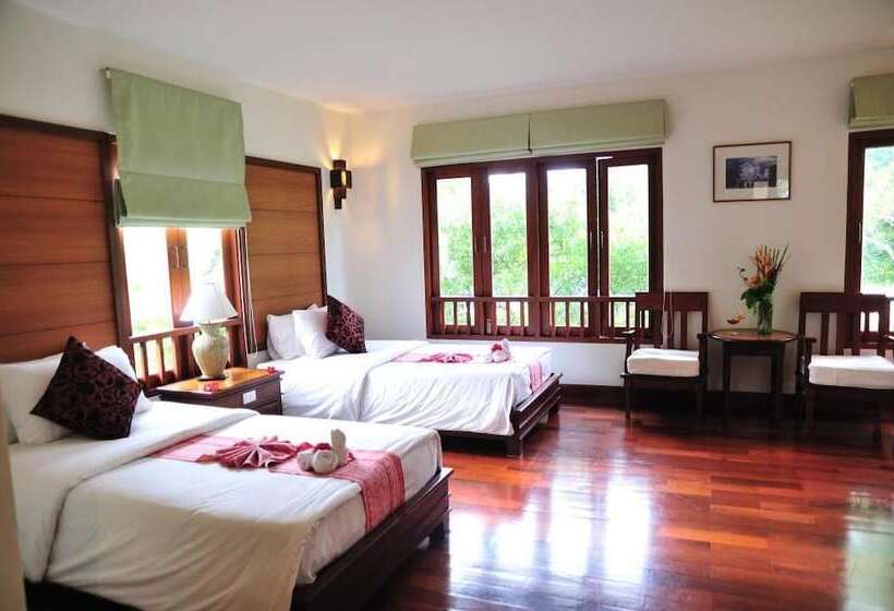 هتل Teak Garden Resort, Chiang Rai