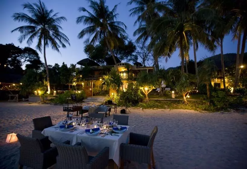 Отель Vacation Village Phra Nang Lanta Sha Extra Plus