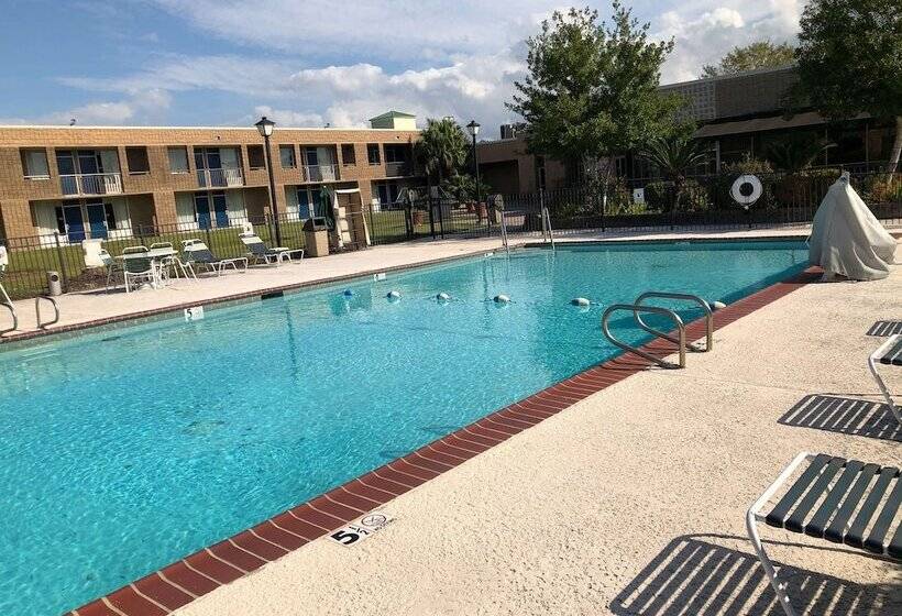 Motel 6 La Place, La