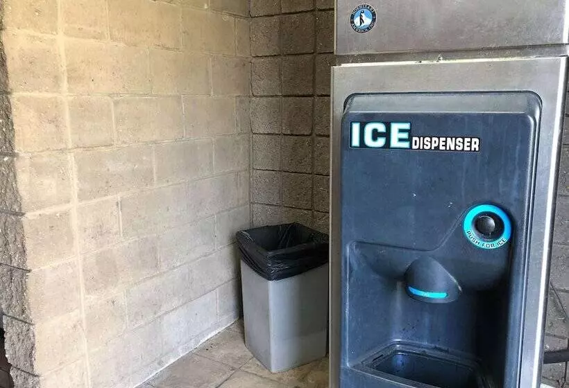 Motel 6 La Place, La