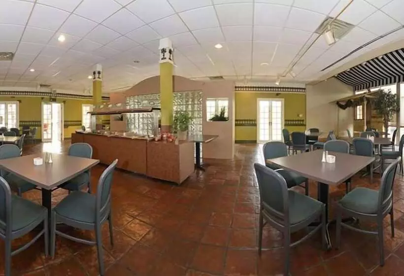 Motel 6 La Place, La