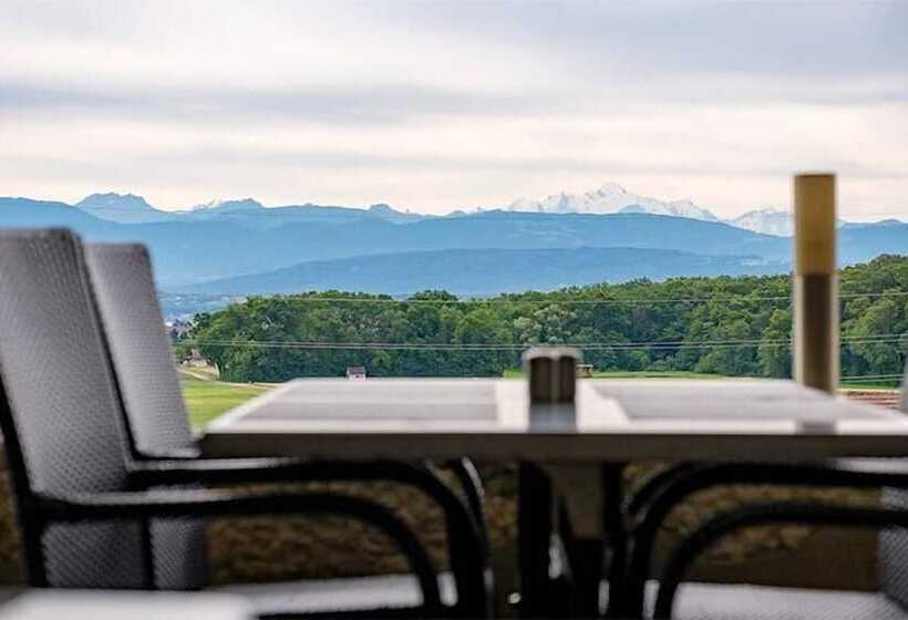 هتل Auberge De Duillier