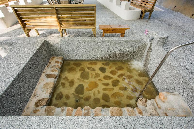 هتل Bai Shengcun Homestay