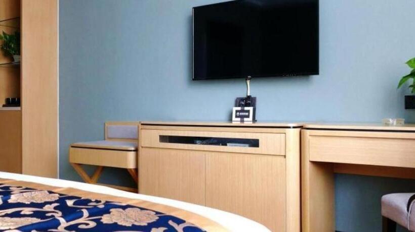 Hotel Greentree Inn Hami Railway Station Bayi Road