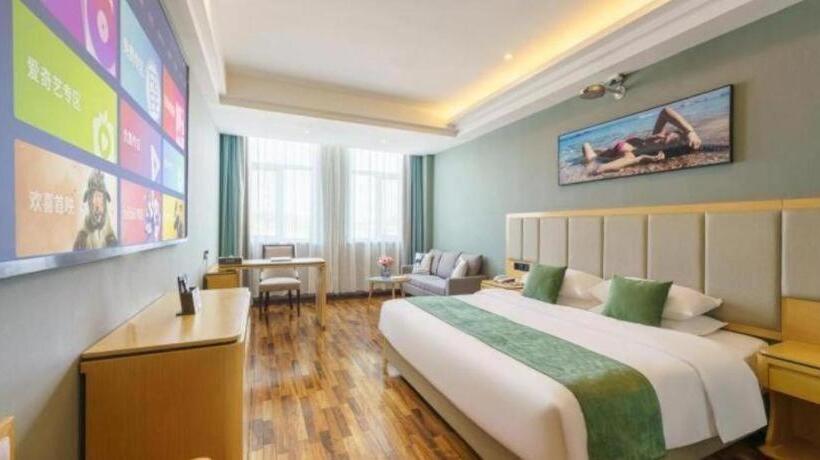 Hotelli Greentree Inn Hami Railway Station Bayi Road