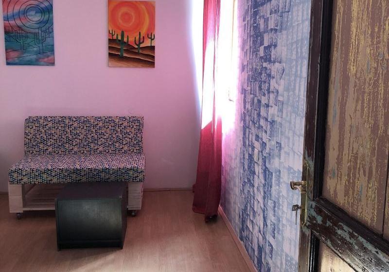 בית מלון כפרי Hostel Kisa’s Place By Pinch