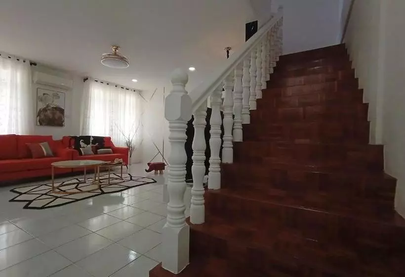 هتل Sibu Wedding Homestay2u婚礼主题民宿@delta Mall