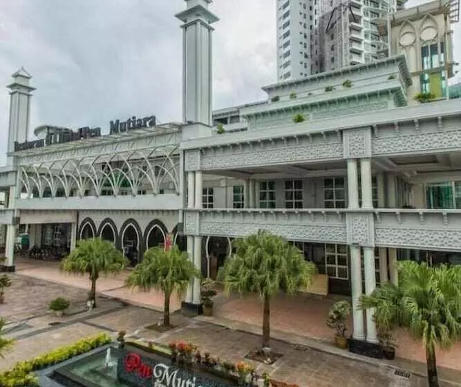 ホテル Pen Mutiara