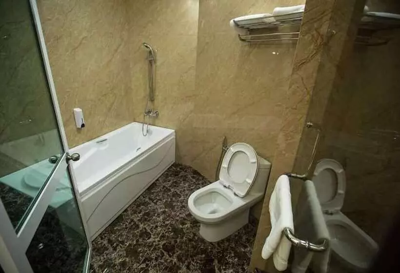 ホテル Pen Mutiara