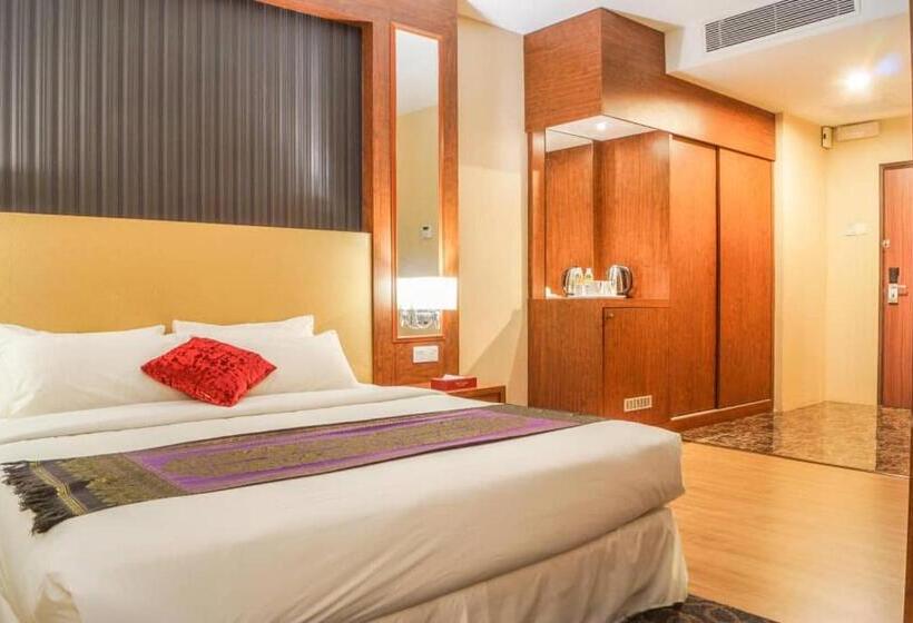 فندق Pen Mutiara