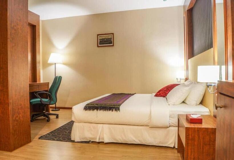 فندق Pen Mutiara