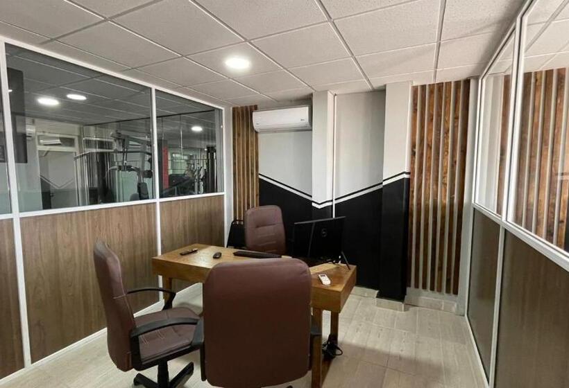 فندق Plaza Regina Torreon