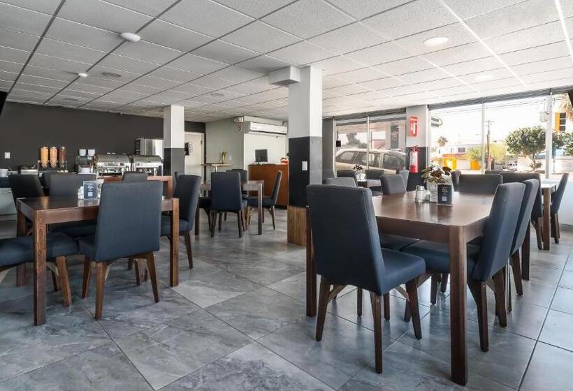 فندق Plaza Regina Torreon