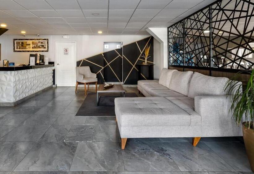 فندق Plaza Regina Torreon