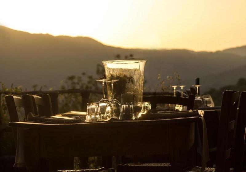 בית מלון כפרי Podere Conti