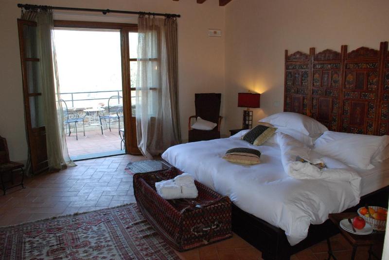 בית מלון כפרי Podere Conti