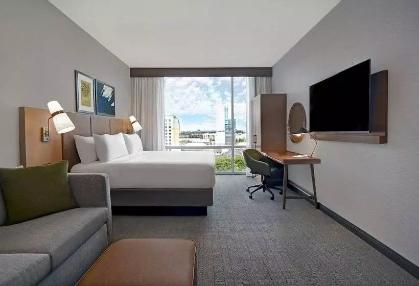 Hotelli Staybridge Suites Houston Galleria Area By Ihg