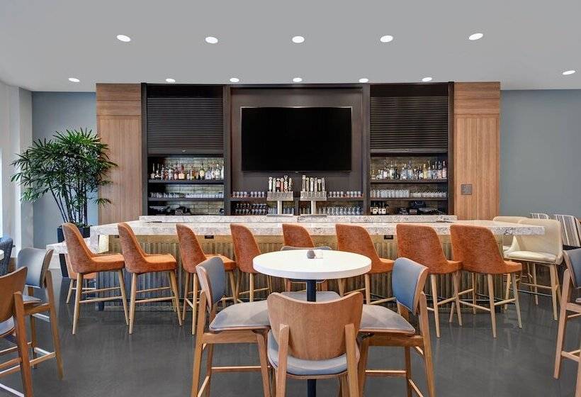 فندق Staybridge Suites Houston Galleria Area By Ihg