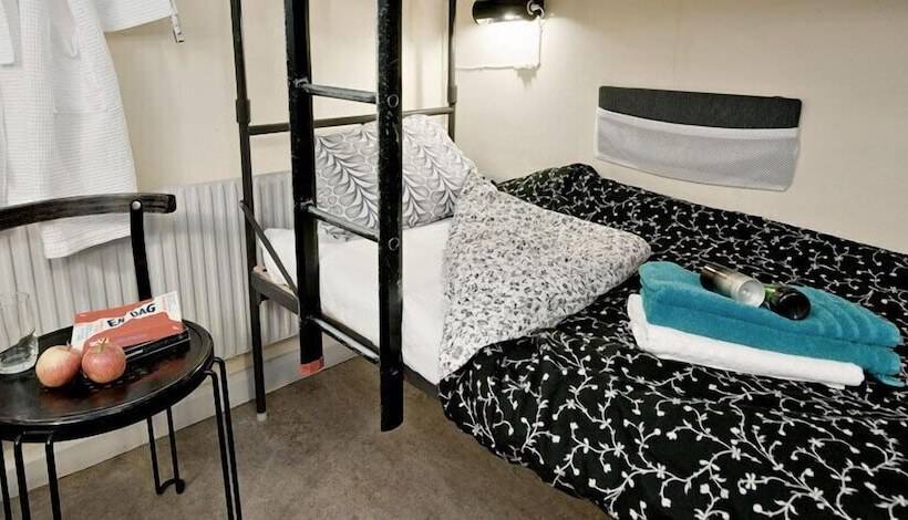 هتل Stf Långholmen Hostel Corridor