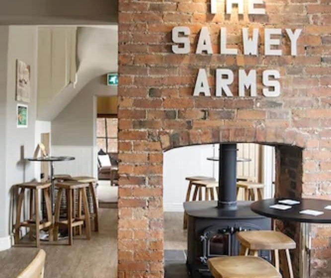 酒店 The Salwey Arms
