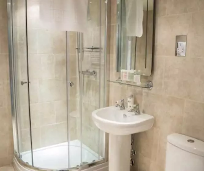 Hotelli The Salwey Arms