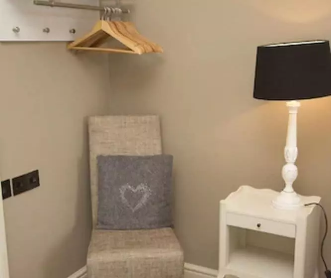 Hotelli The Salwey Arms