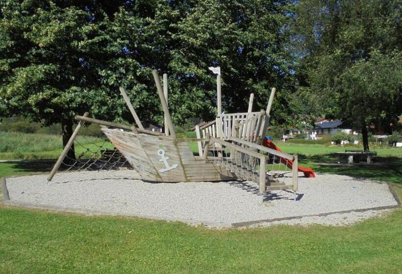 Отель Ferienwohnung Schmid Hof