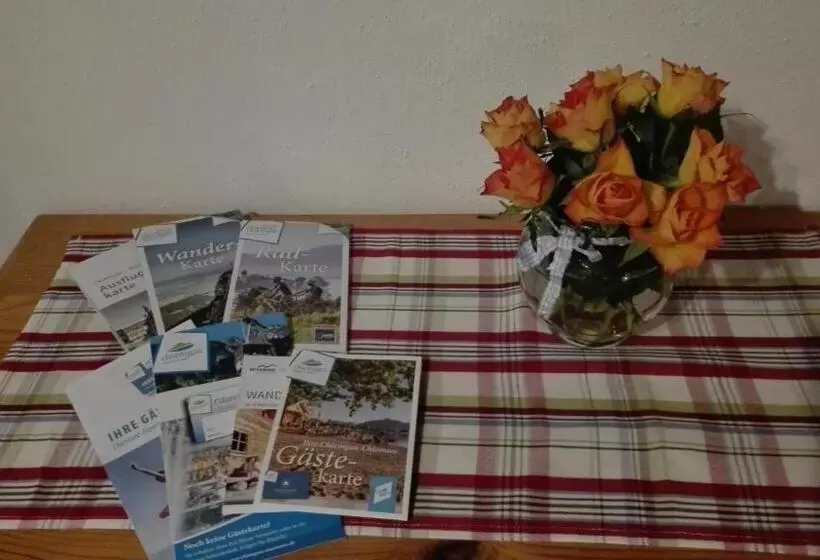 ホテル Ferienwohnung Schmid Hof