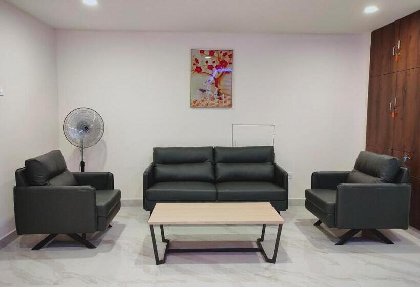 酒店 Kings Court Guest Inn