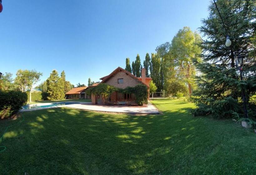 هتل La Bignonia Posada