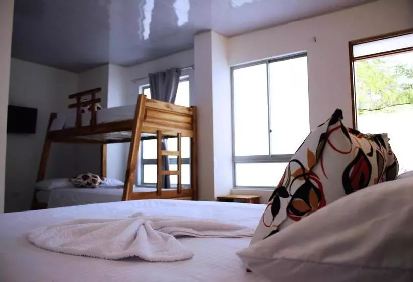 ホテル La Ensenada Necocli