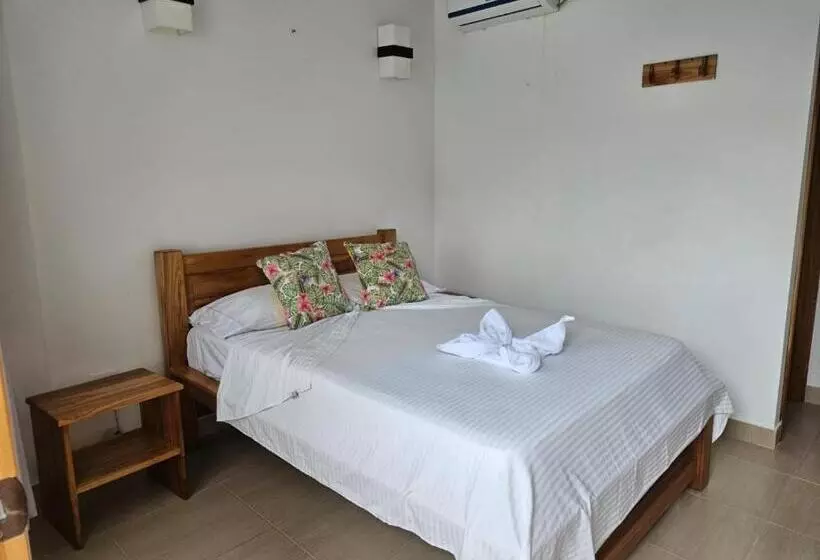 ホテル La Ensenada Necocli