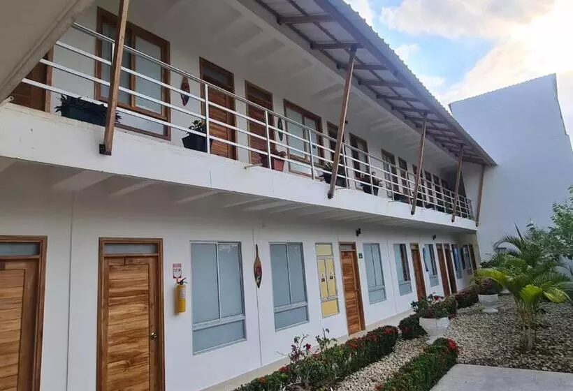 ホテル La Ensenada Necocli