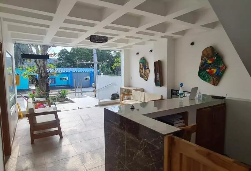 ホテル La Ensenada Necocli