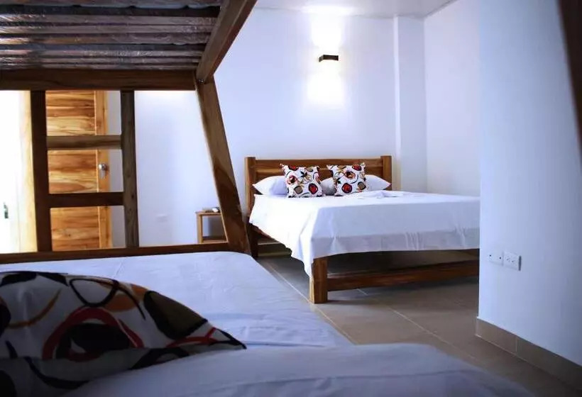 ホテル La Ensenada Necocli