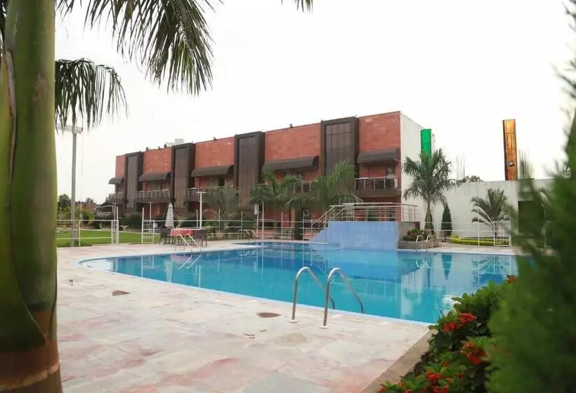 Hotelli Sukhdeo Palace