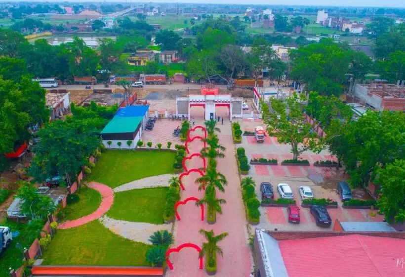 Hotelli Sukhdeo Palace