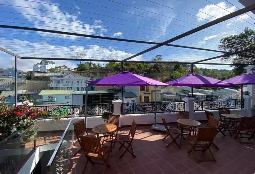 پانسیون Marguerite Villa